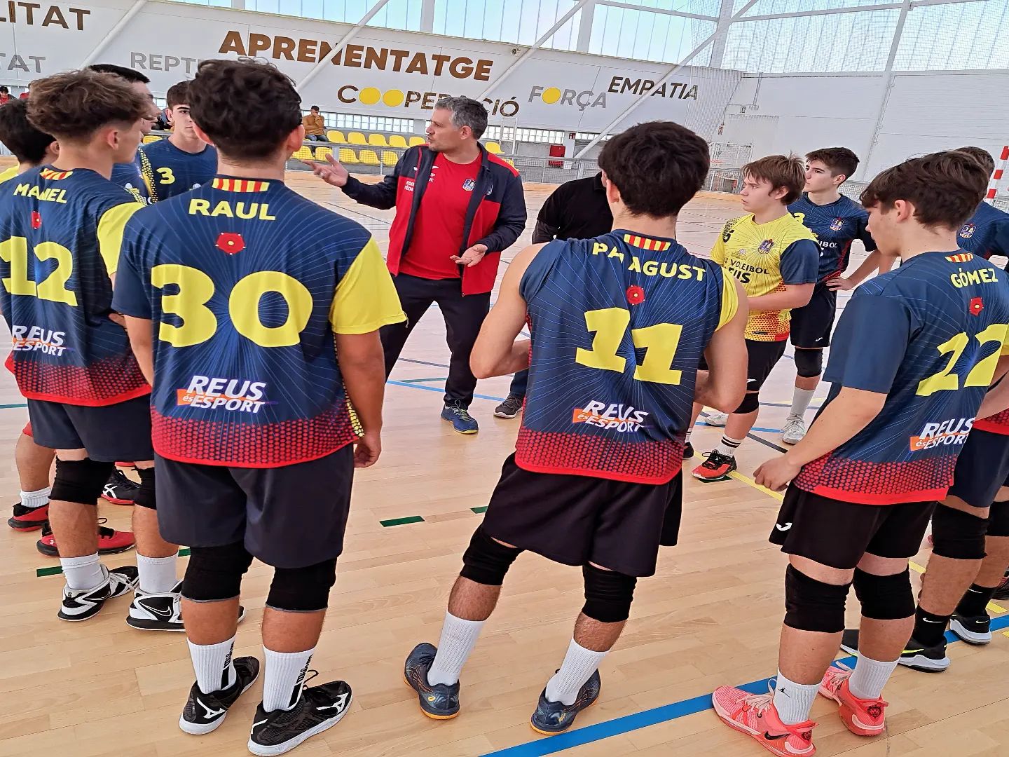 En este momento estás viendo JUVENIL MASCULI 2°
C.V. REUS 3 – C.V. CUNIT 0
Partido sin complicaciones para lo…