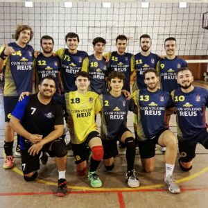 Lee más sobre el artículo SENIOR MASCULI 3° CAT.
VILADECANS 0 – C.V. REUS 3
Tres victorias en cuatro parti…