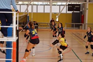 Lee más sobre el artículo CADET FEMENI 2° CAT 
C. V. Reus 3 – Sant Esteve 0
Partido sin sobresaltos para l…