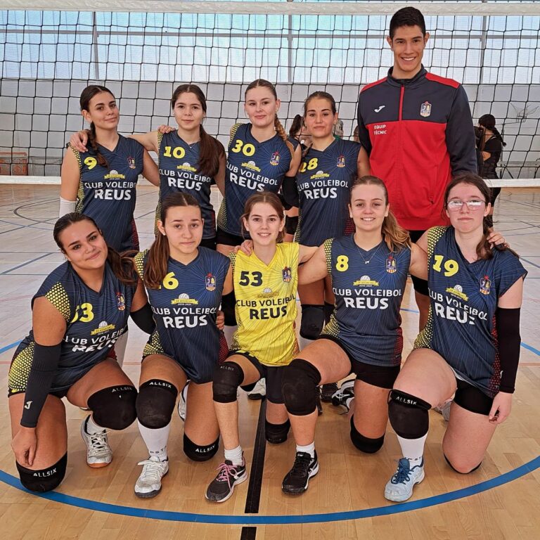 Lee más sobre el artículo CADET FEMENI 3° CAT 
C.V. REUS 3 – VILOBI 0
Enorme partit de les Cadets  que es …