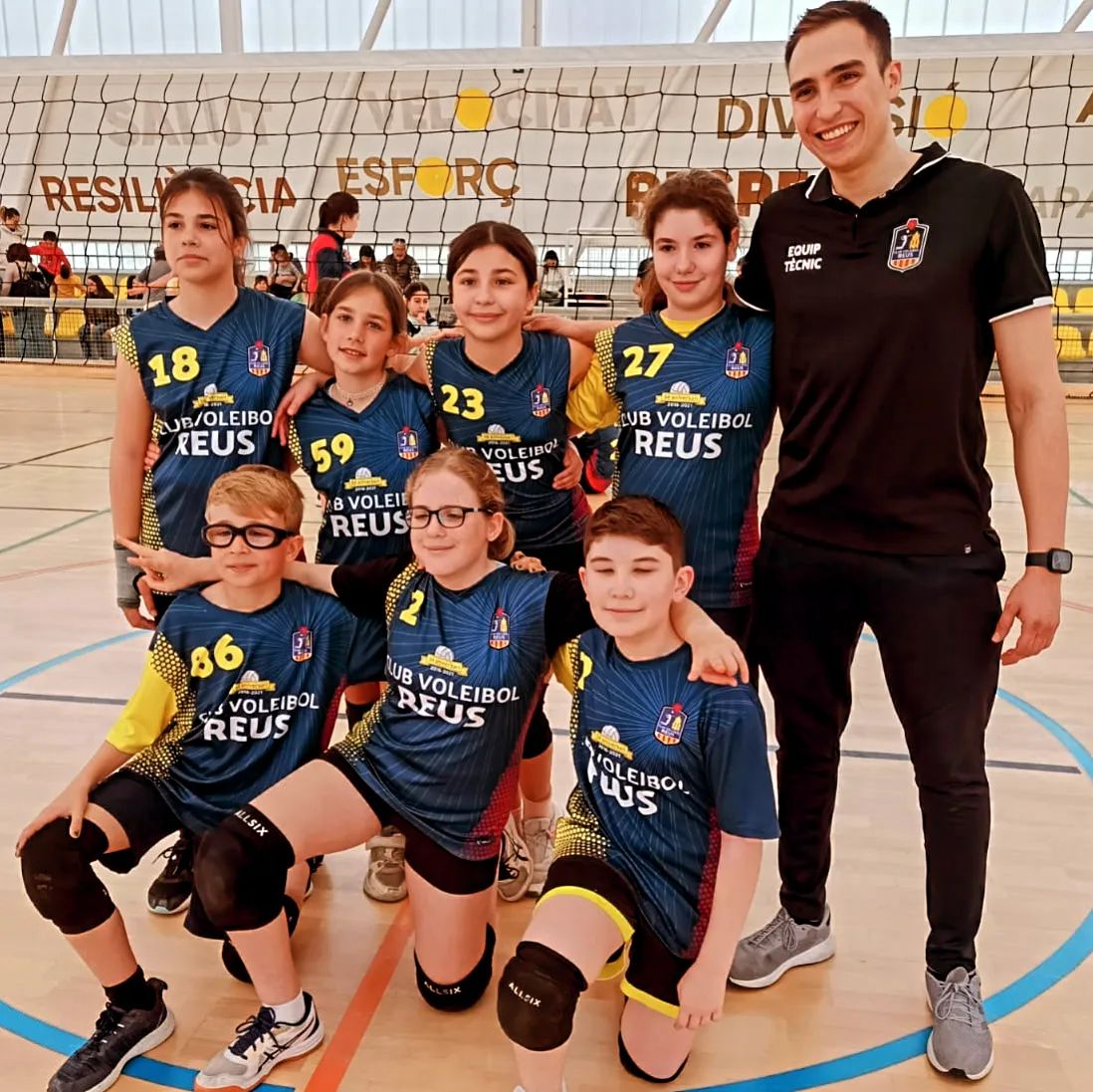 En este momento estás viendo CONSELL ESPORTIU DEL BAIX CAMP 
L’ alevi Blau guanya al Benjami, tot queda a cas…