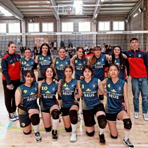 Lee más sobre el artículo CADET FEMENI CONSELL ESPORTIU 
SANT PERE I SANT PAU 1 – C.V. REUS 3
Las del Groc…