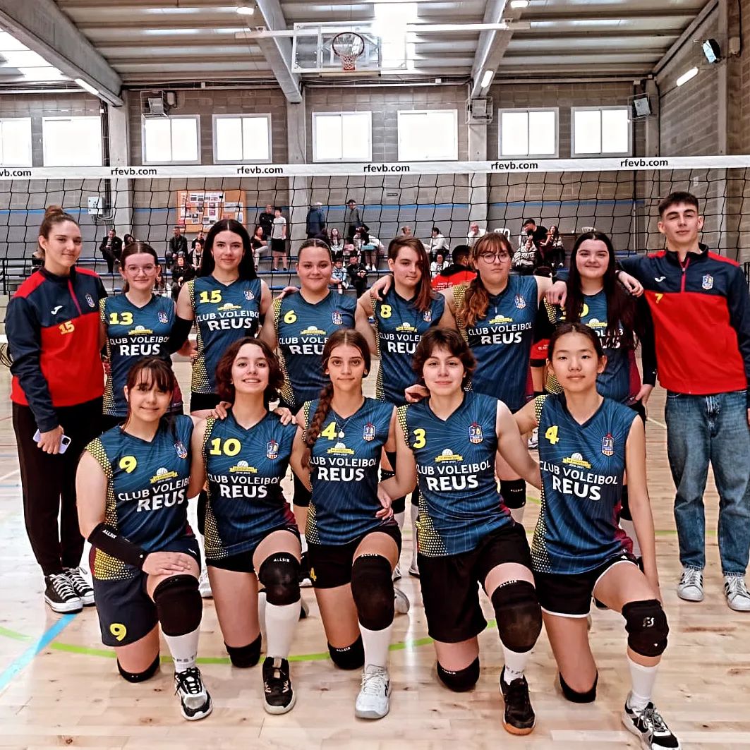 En este momento estás viendo CADET FEMENI CONSELL ESPORTIU 
SANT PERE I SANT PAU 1 – C.V. REUS 3
Las del Groc…