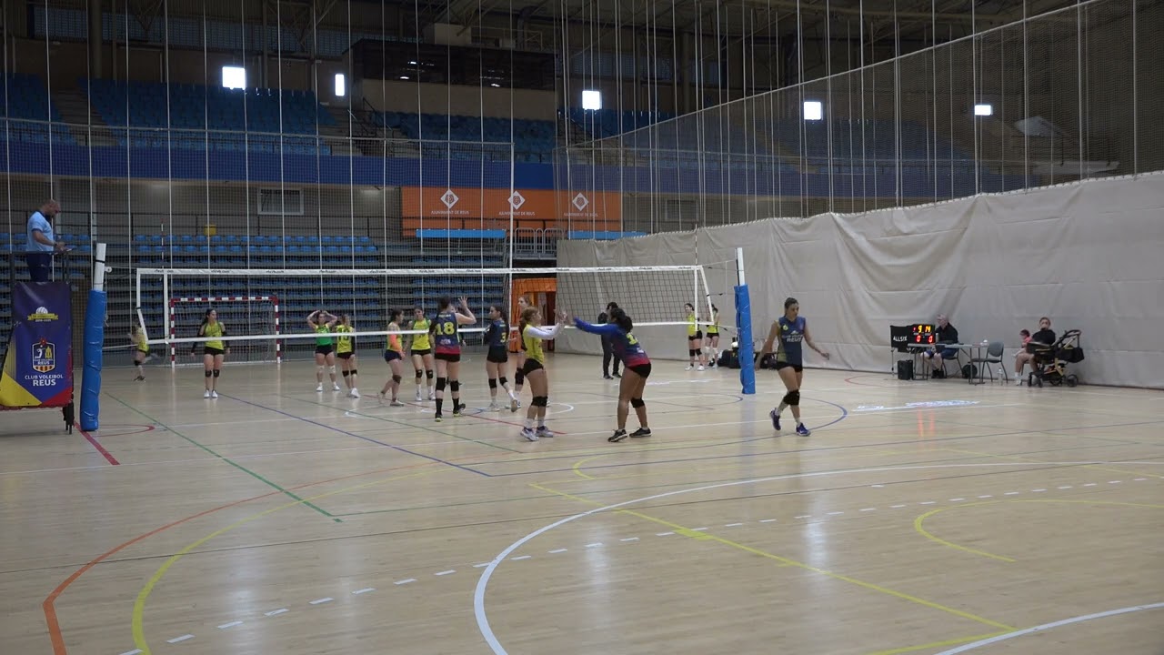 En este momento estás viendo Volei senior femeni C.V. Reus – C. Juventud les Corts