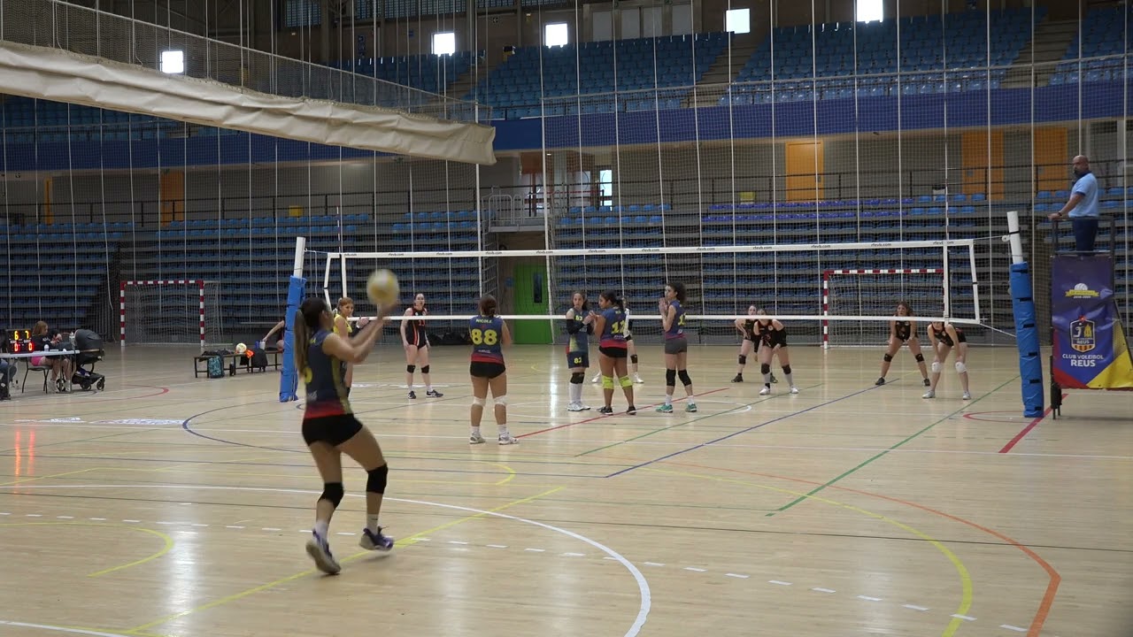 En este momento estás viendo Volei senior femeni C.V. Reus – C.V. Tiana