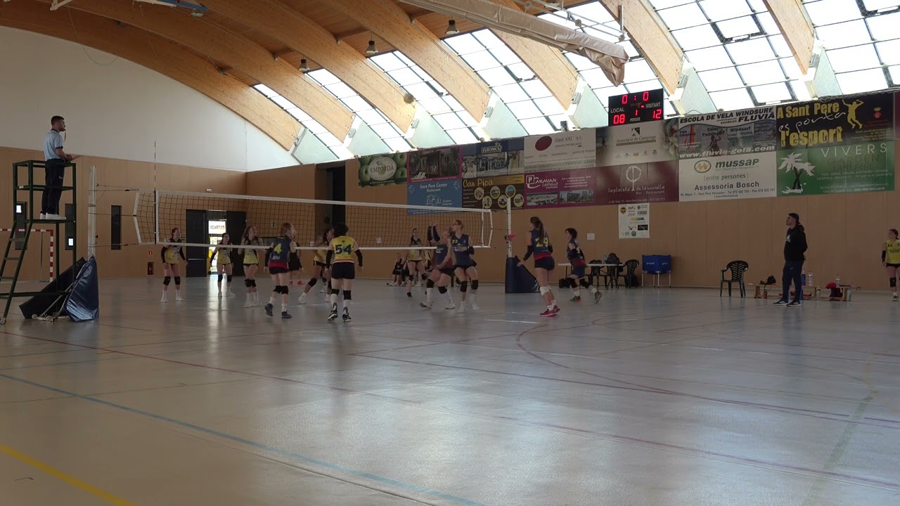 En este momento estás viendo Volei cadet femeni C.V. Sant Pere Pescador-C.V. Reus