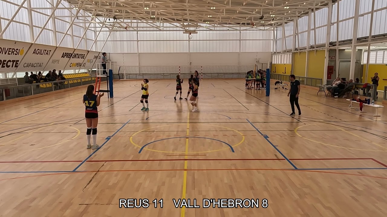 En este momento estás viendo Volei cadet femení 3ª fase ascens C V  REUS vs VALL D’HEBRON