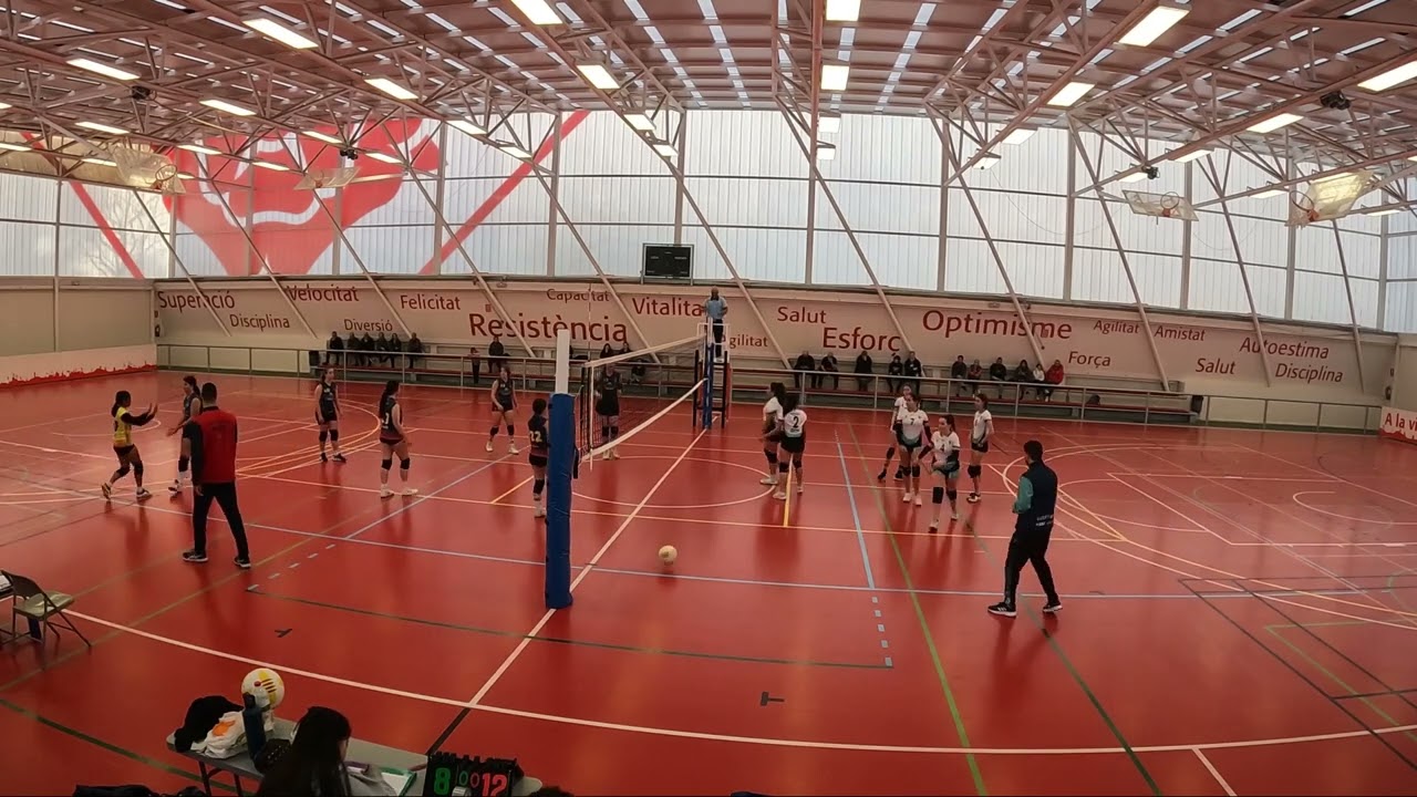 En este momento estás viendo Volei cadet femení preferent C V  REUS – C V  SANT JUST