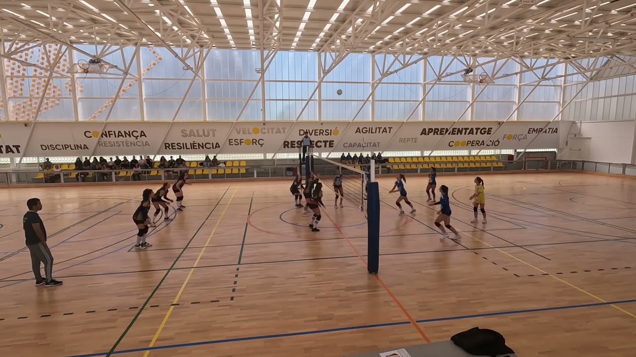 En este momento estás viendo Volei cadet femení 3ª divisio C.V. Reus – Cecell Lleida