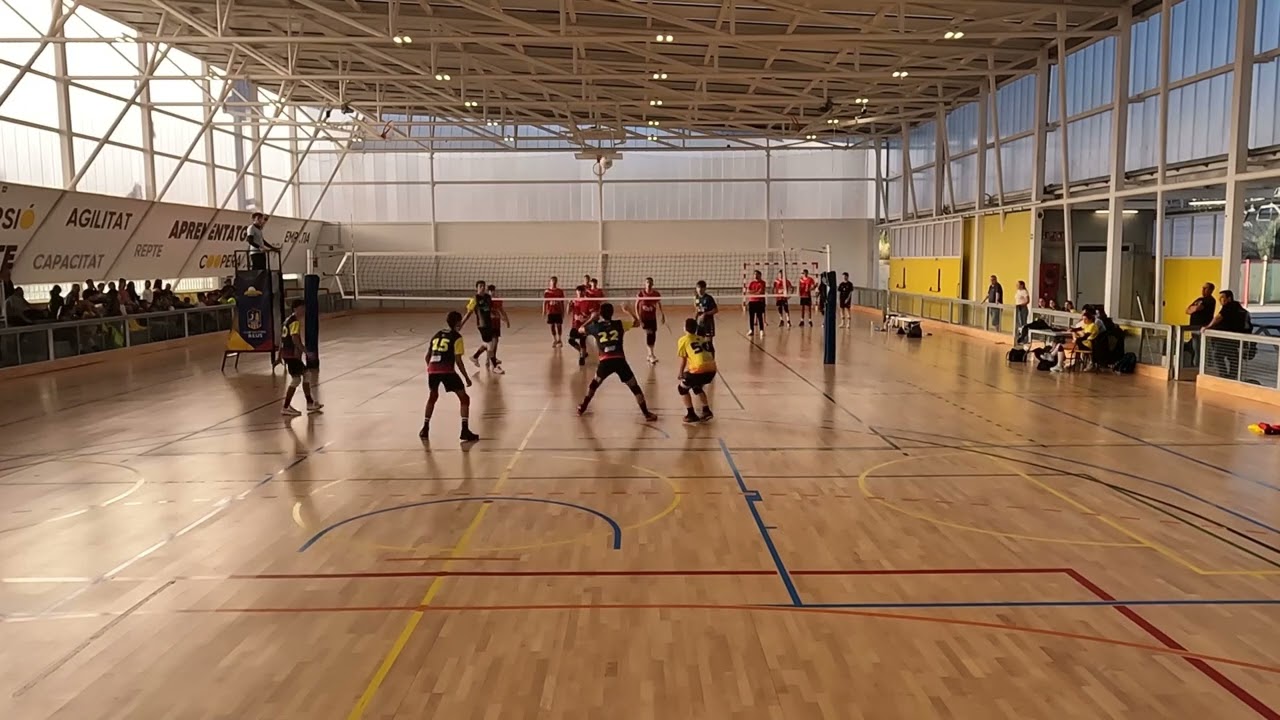 En este momento estás viendo Volei juvenil masculí 1ª C.V.  Reus   C.V.  Sp.Sp.