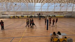 Lee más sobre el artículo Volei 2 ultims sets juvenil masculí C.v. Reus – C,v, Aee Ins. Jaume Balmes