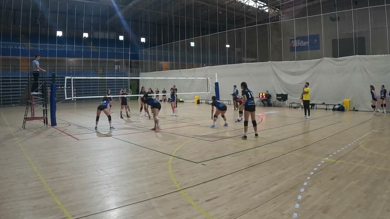 En este momento estás viendo Senior fem. 2ª divisio C.V. Reus vs Volei els Arcs